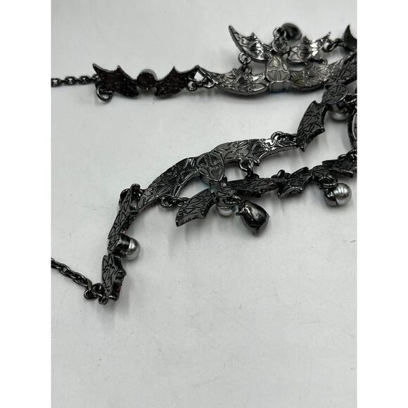 Betsey Johnson Gray Pearl Black AB Rhinestones Gothic Bat Bib Statement Necklace - Picture 7 of 11